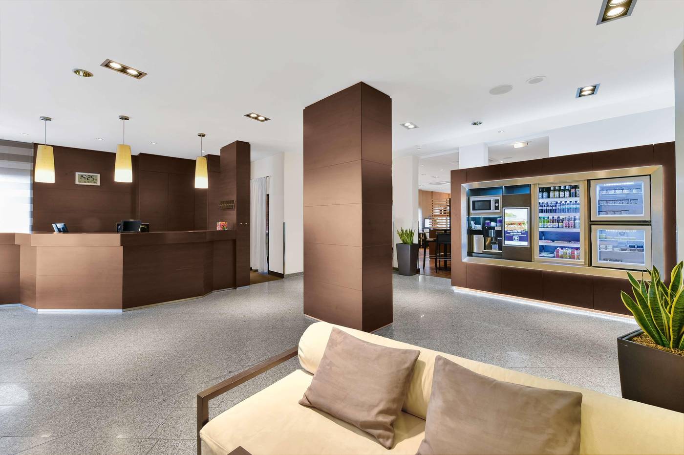 Spark By Hilton Stuttgart Sindelfingen-Germany-Sindelfingen-Lobby-7