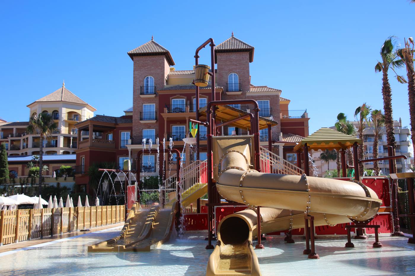 Iberostar-M----laga-Playa-Pool-16