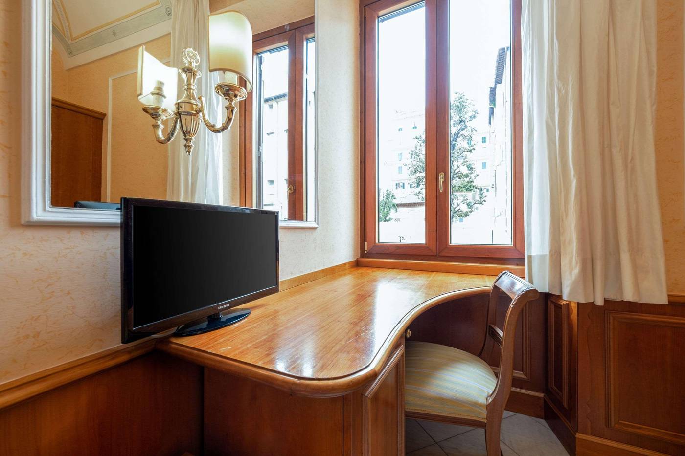 Comfort-Hotel-Bolivar-Room-12