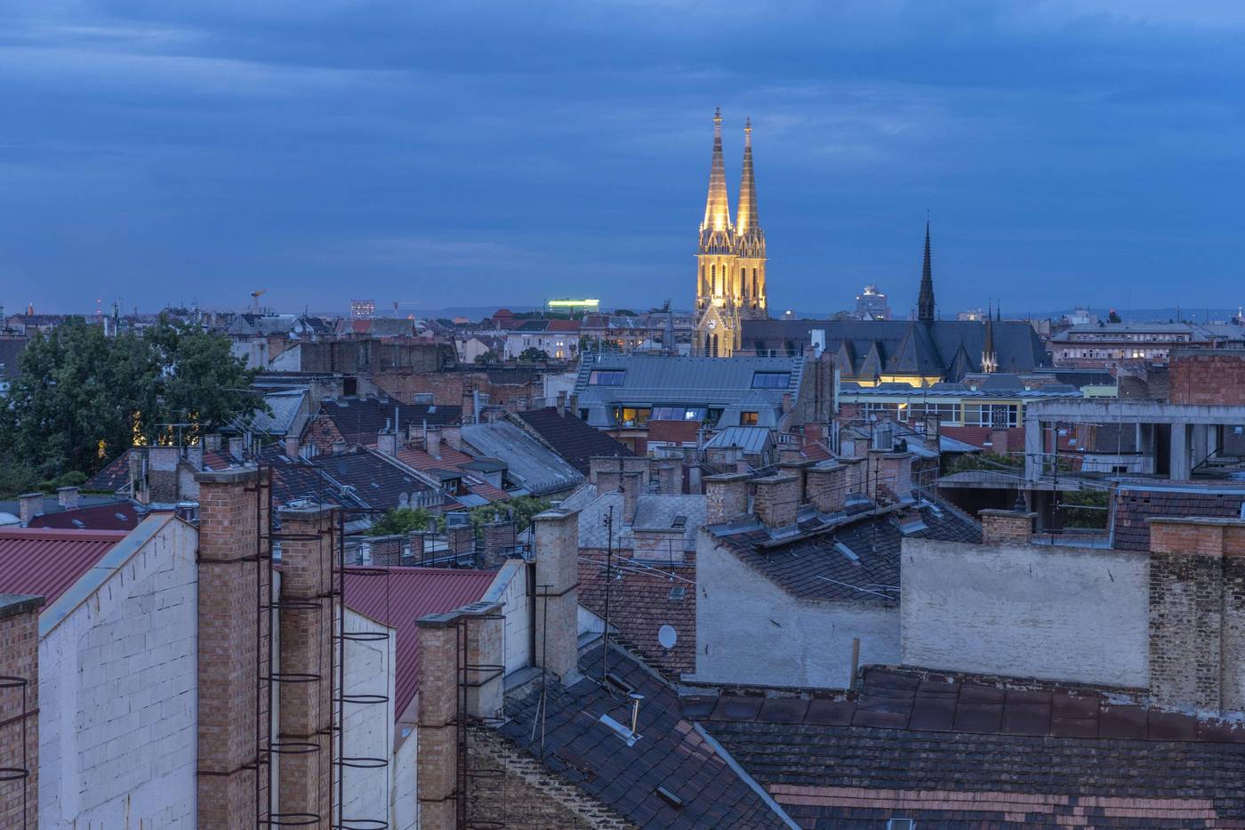 NH-Collection-Budapest-City-Center-General-view-83