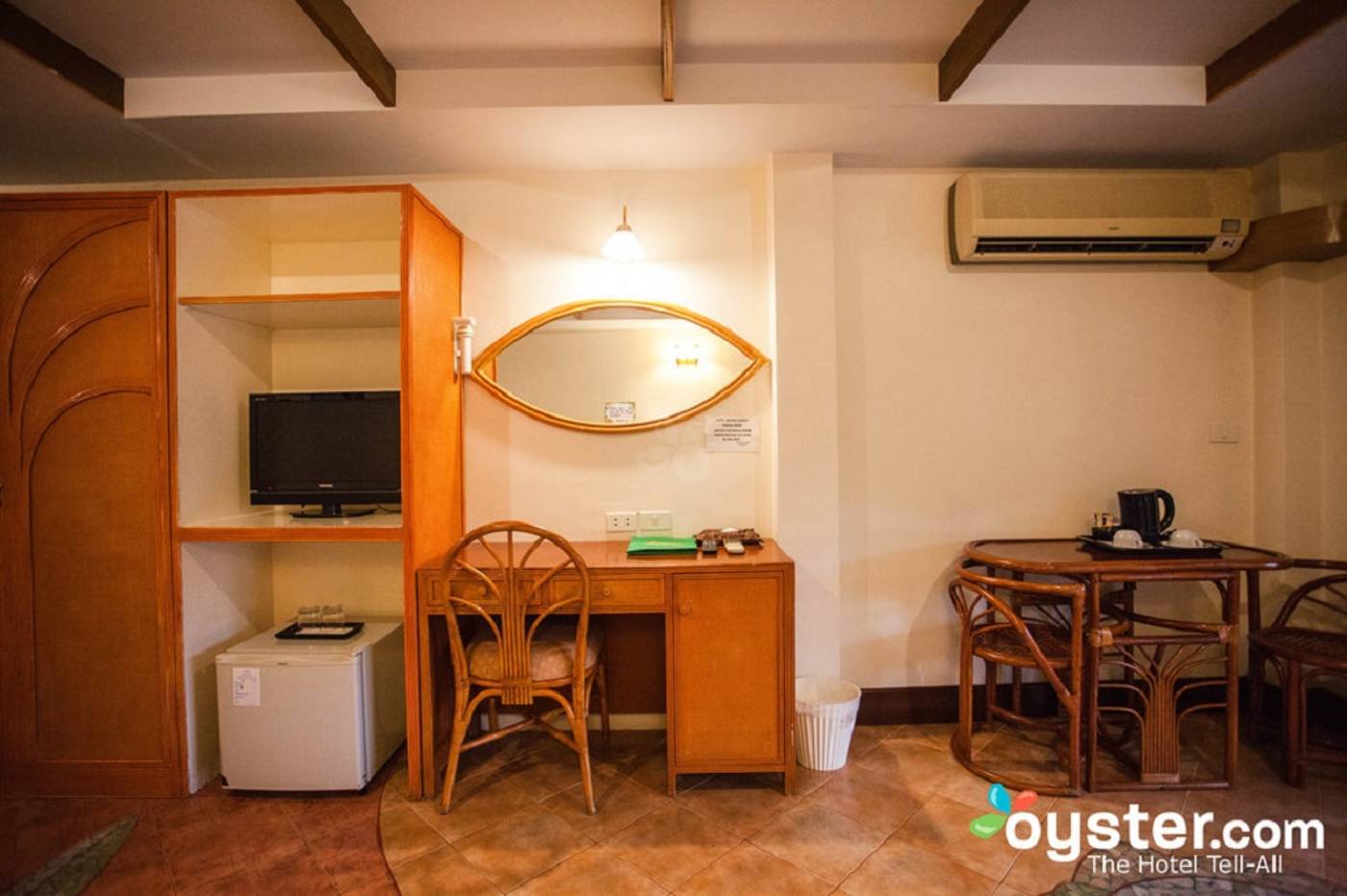 Ao-Nang-Bay-Resort-Room-33