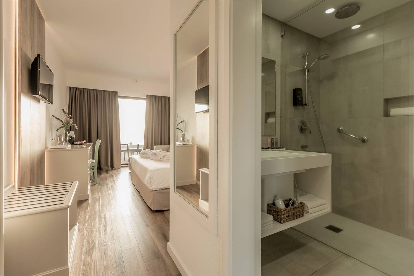 Caloura-Hotel-Resort-Room-16