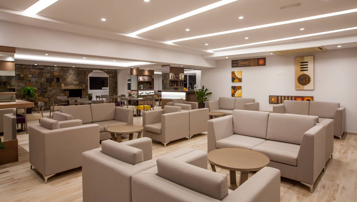 Elounda-Breeze-Resort-Lobby-16