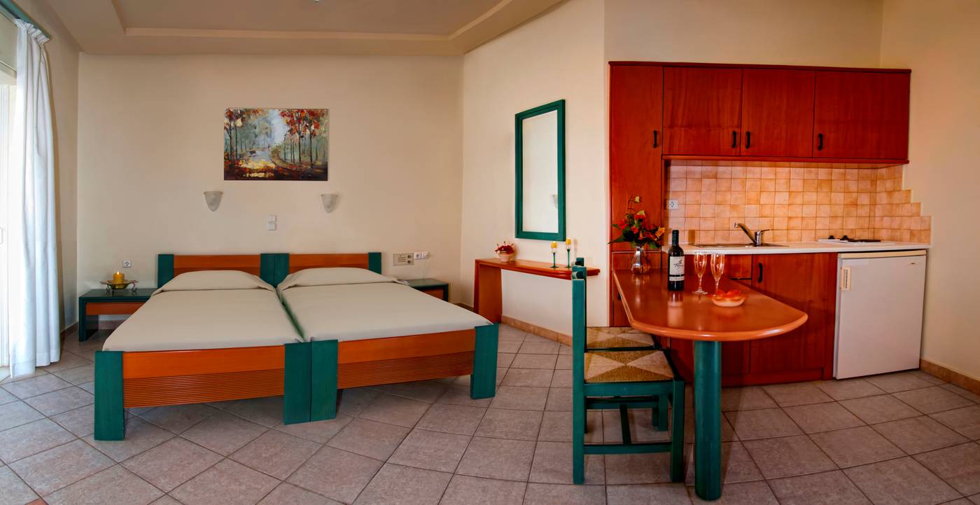Papadakis-Apartments-Room-12