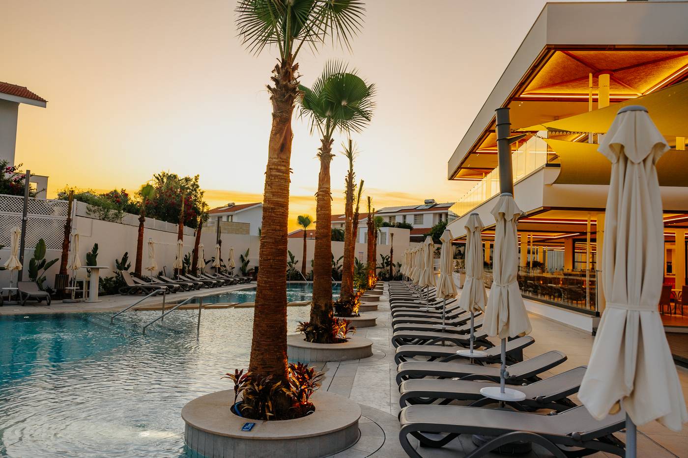 Lordos Beach Hotel