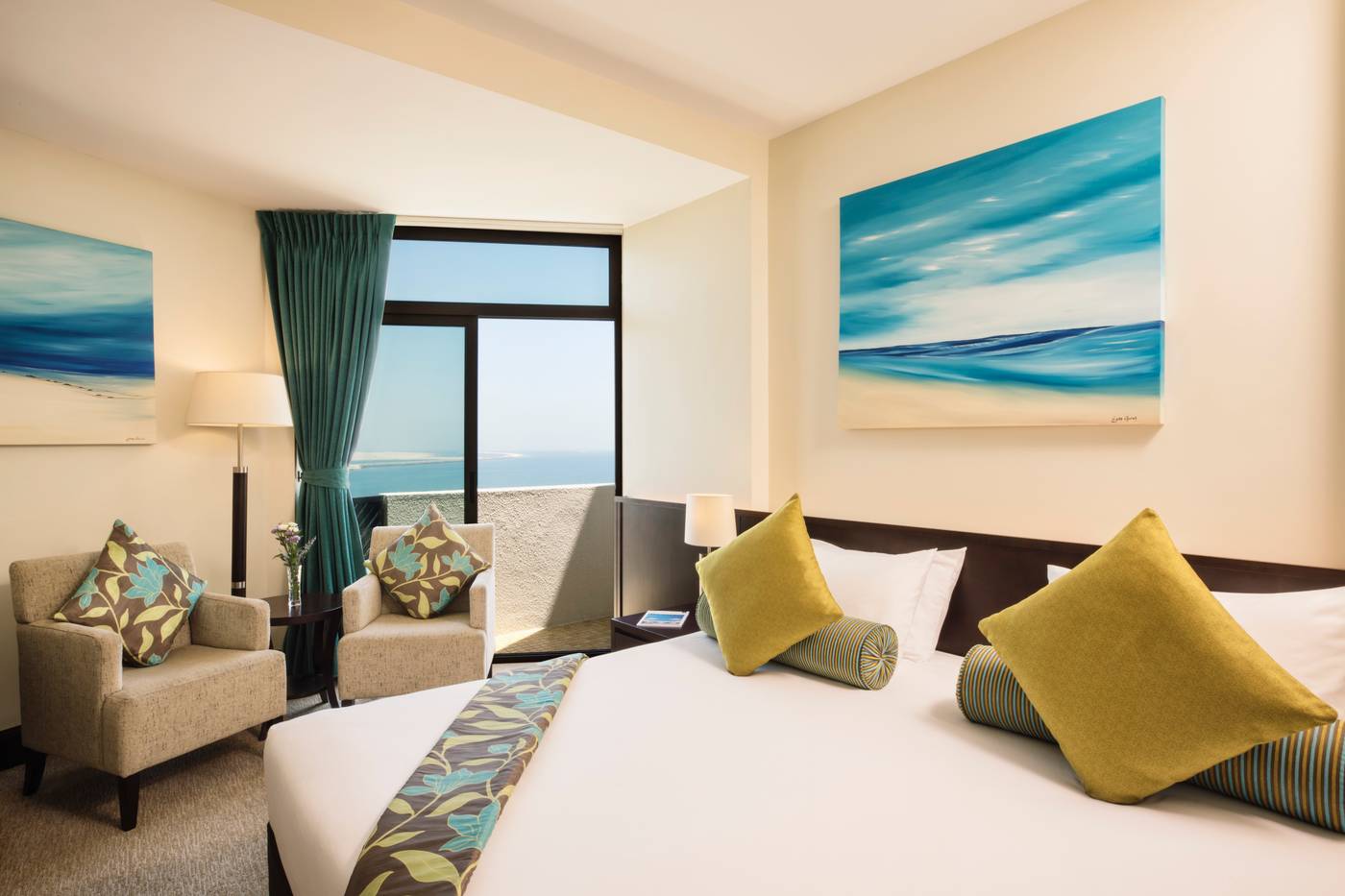 JA-Beach-Hotel-Room-23