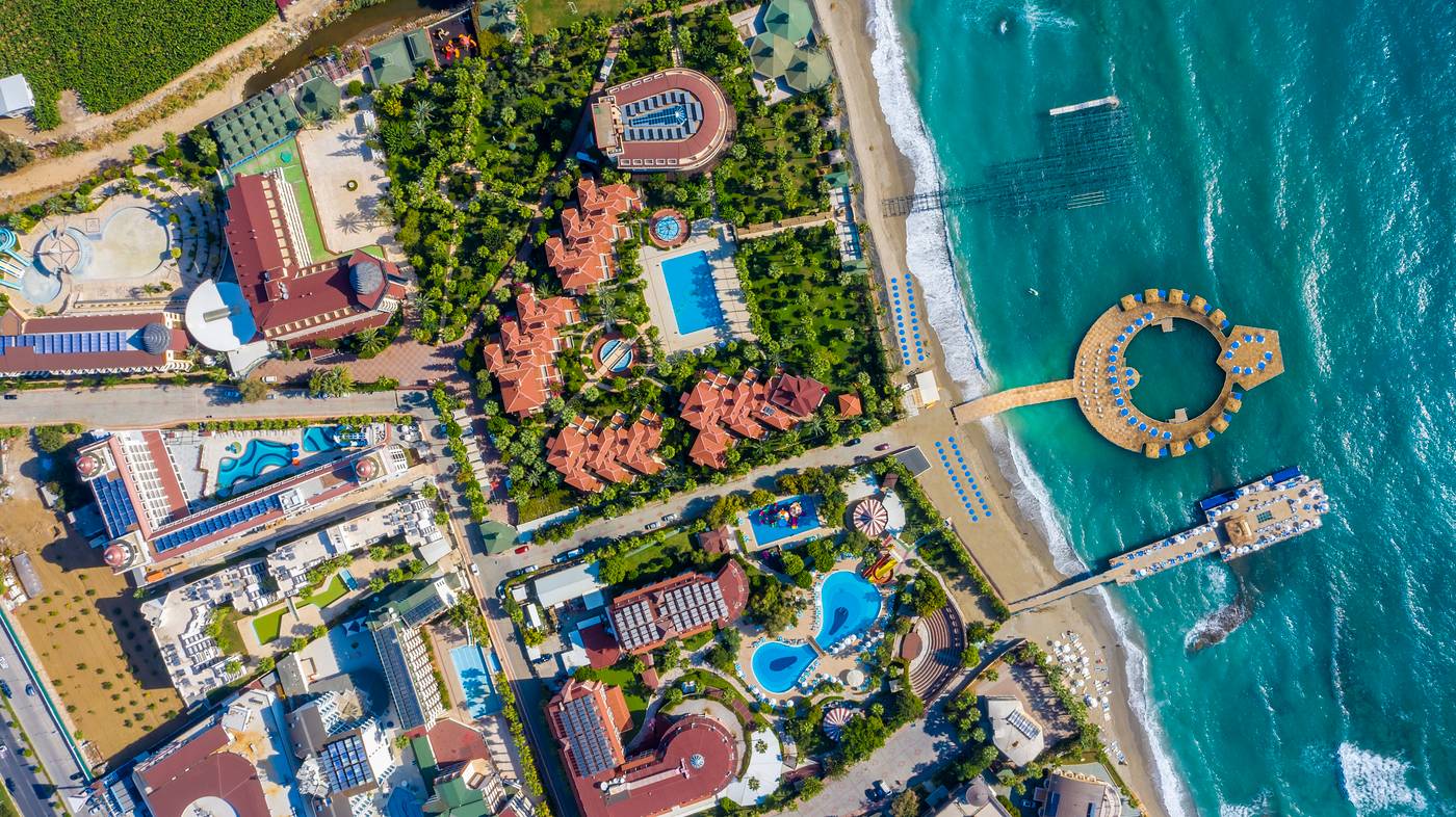 Blue Marlin Deluxe Spa & Resort
