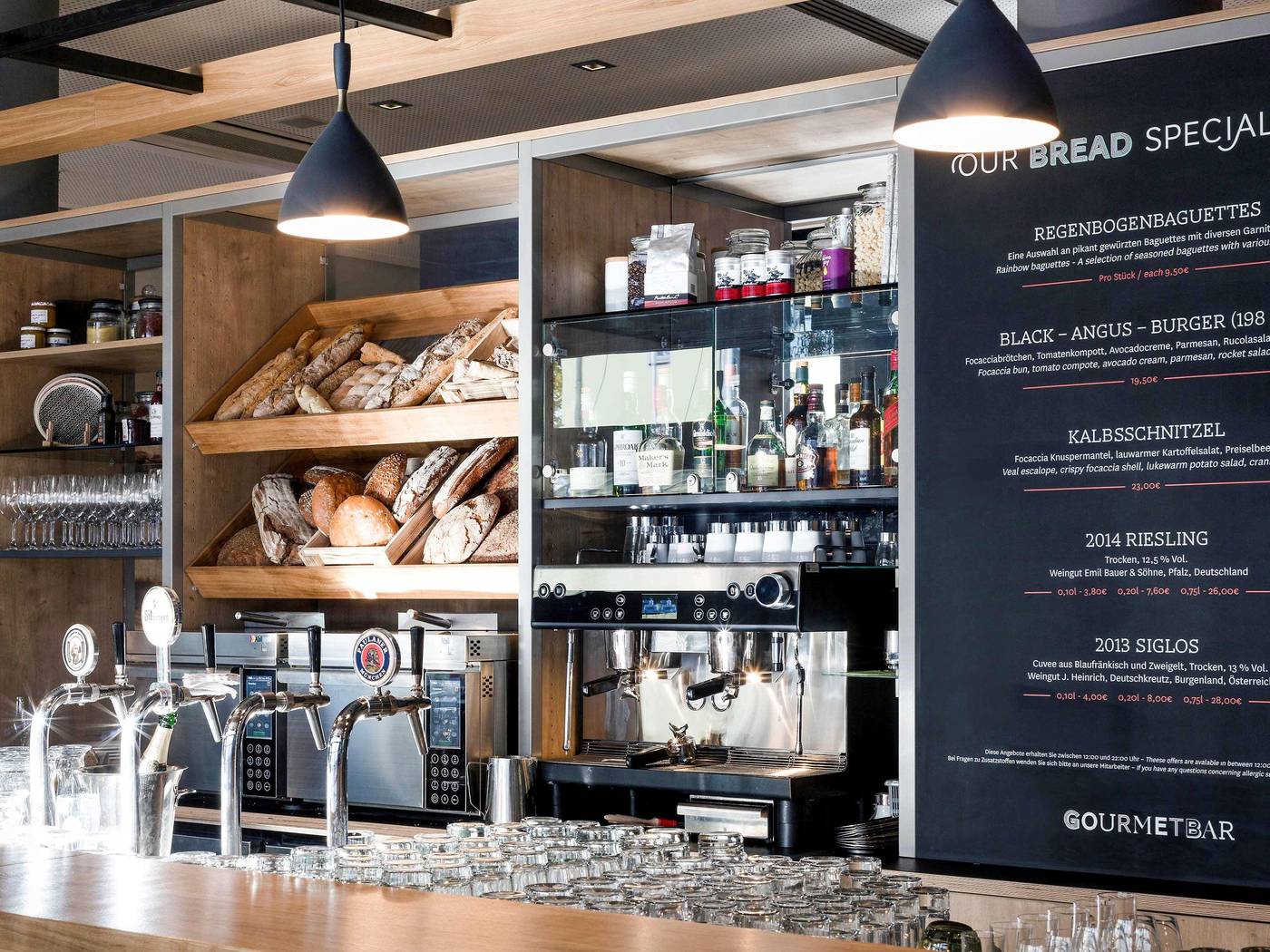 Novotel-Muenchen-City-Bar-64