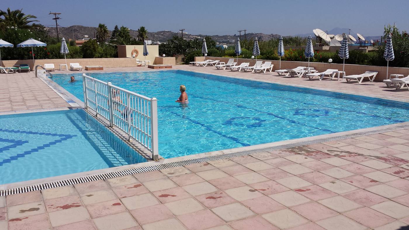 Kontessa-Apartments-Pool-9