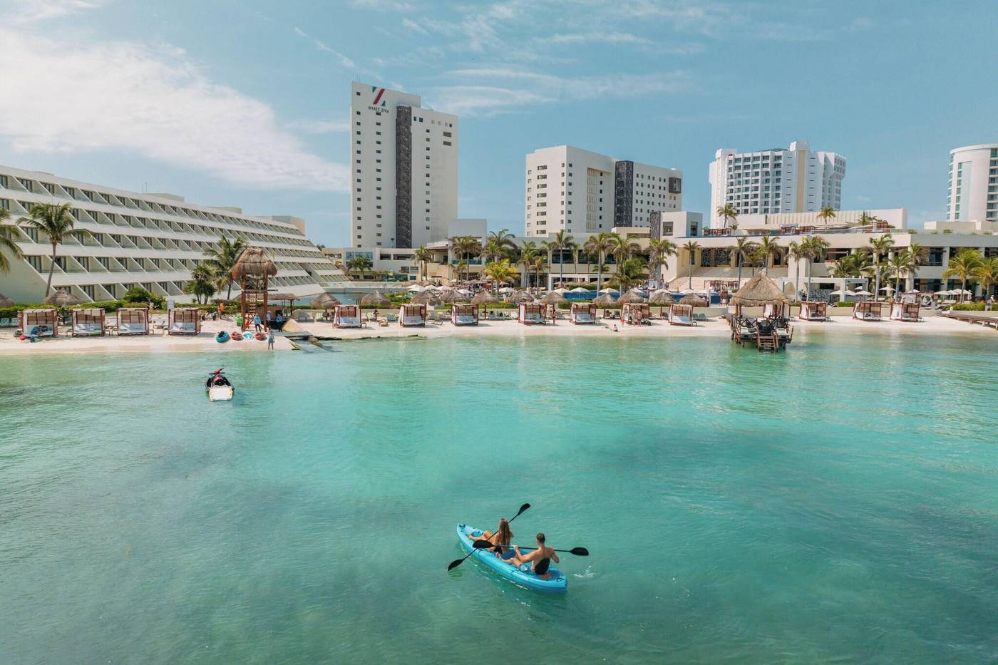 Hyatt-Ziva-Cancun-Sports-and-Entertainment-107