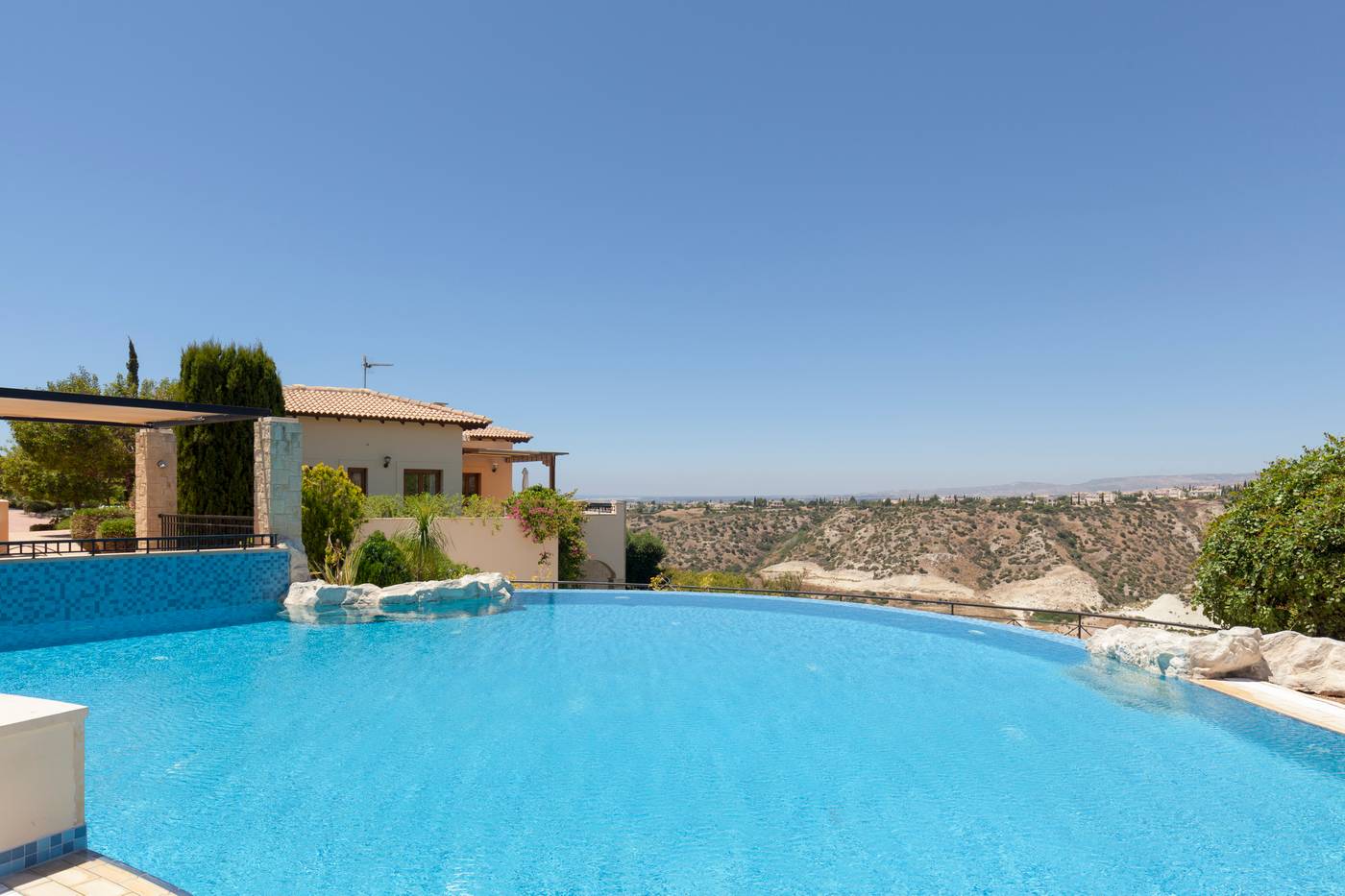 Aphrodite-Hills-Golf---Spa-Resort-Residences-Pool-75