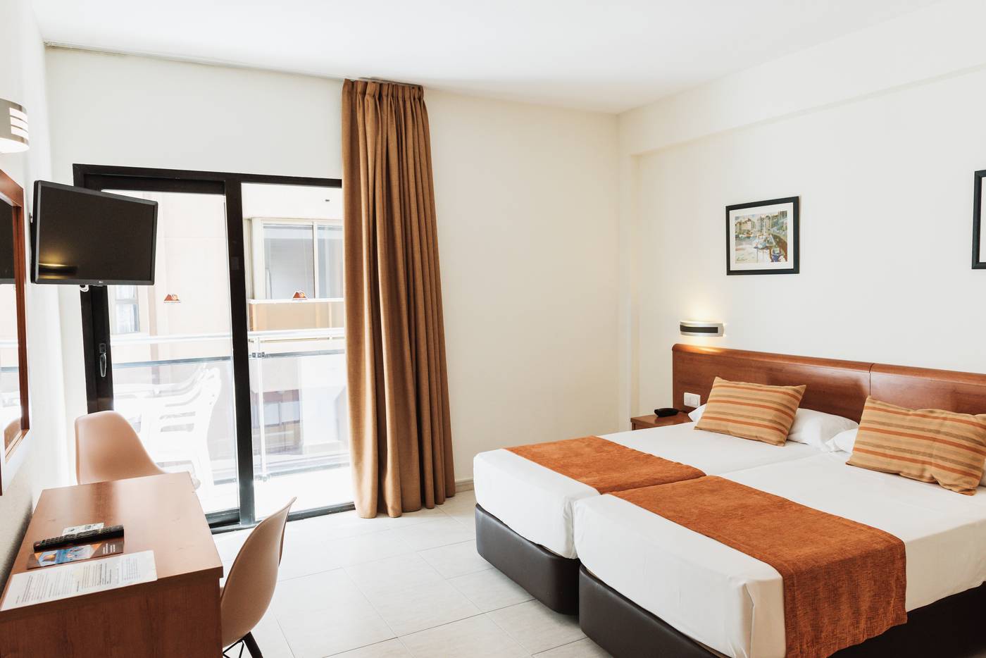 Marconi-Hotel-Room-8