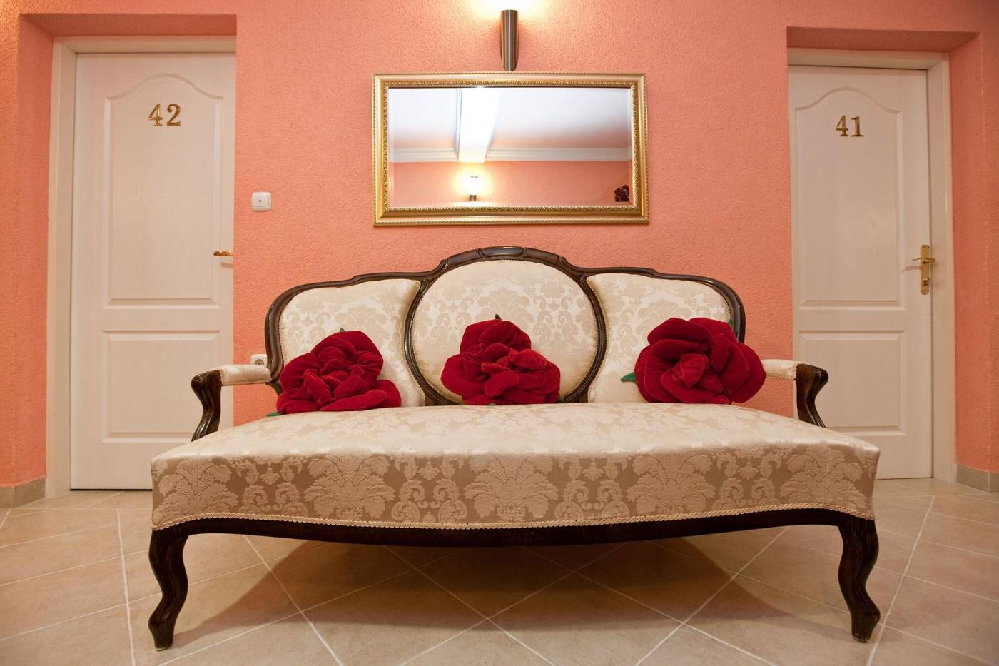 Hotel Vila Tina-Croatia-ZAGREB-General view-3