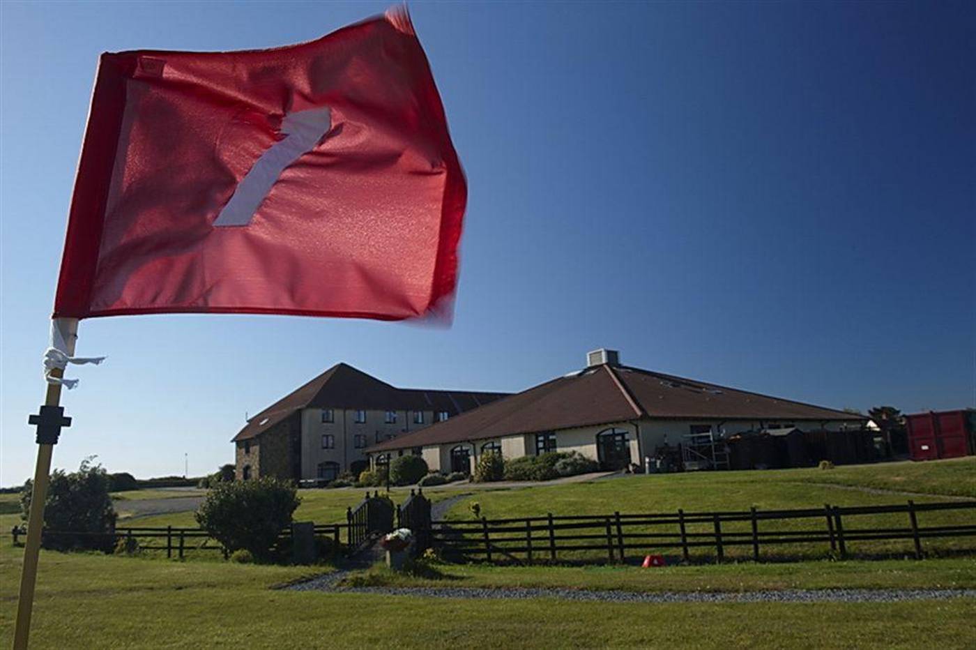 Peninsula-United Kingdom-VALE-General view-5