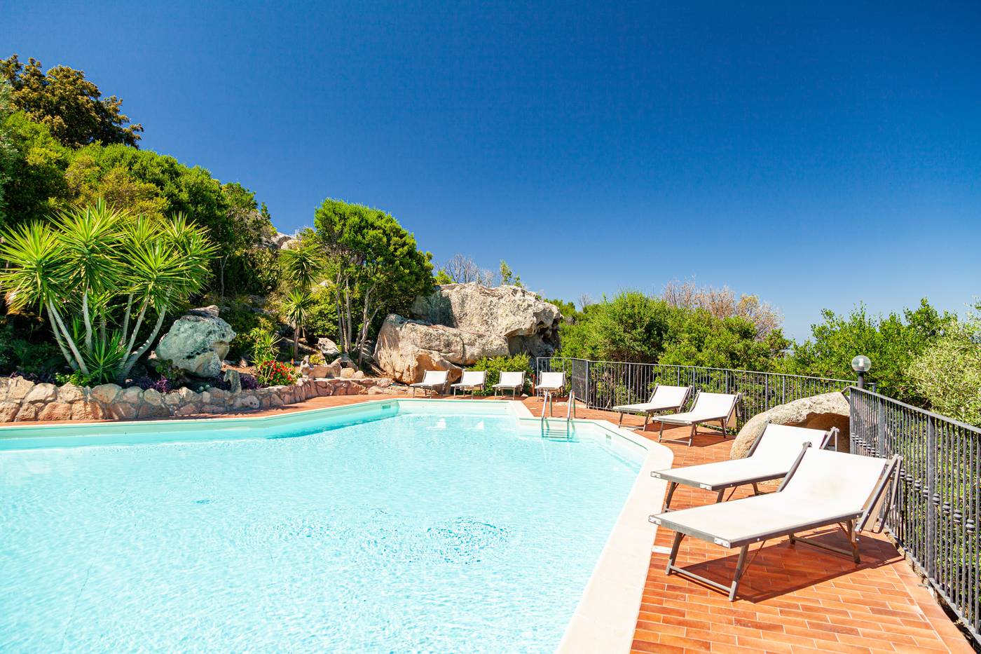 Hotel-San-Trano-Pool-4