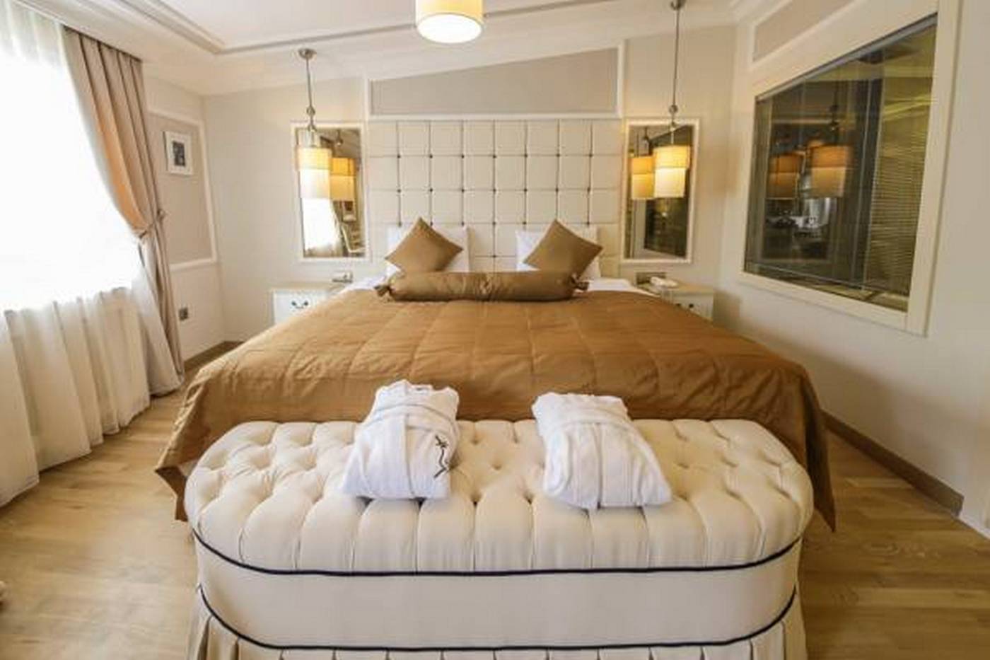 The-Constantine-Hotel-Room-4