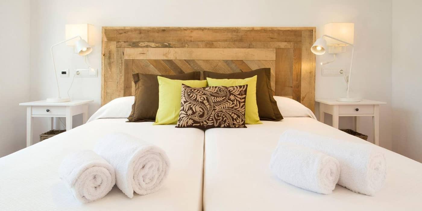 Hostal--La-Torre-Room-21