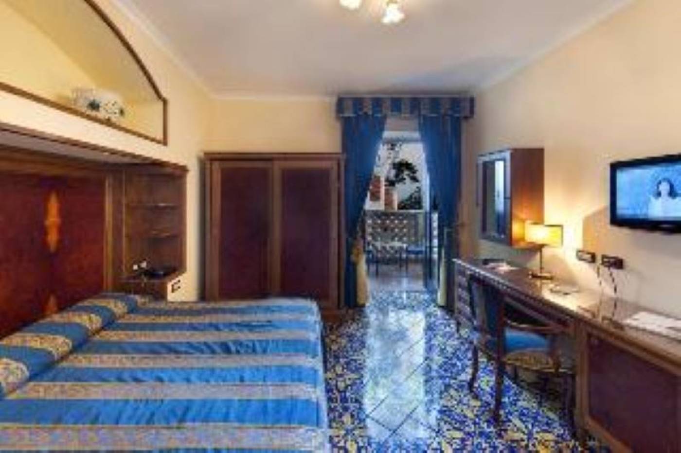 La-Tonnarella-Room-15