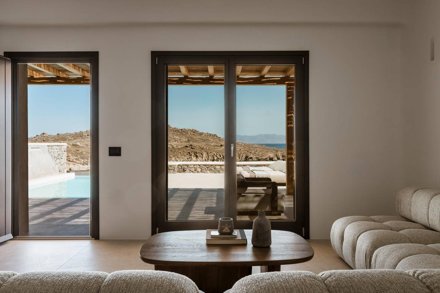 Casa-Del-Mar-Mykonos-Seaside-Resort-Room-41