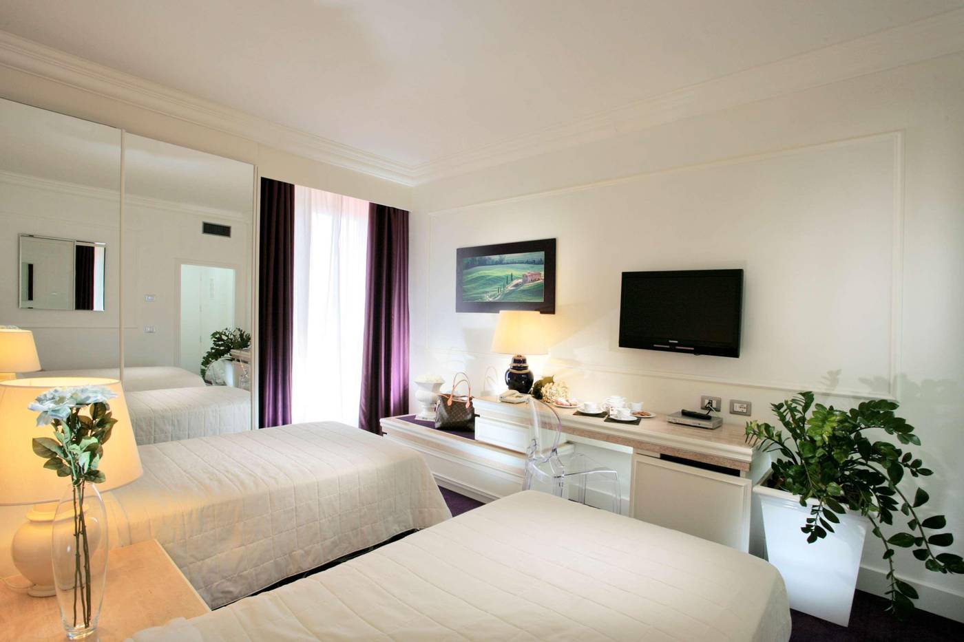 Etrusco-Arezzo-Hotel--Sure-Hotel-Collection-by-Best-Western-Room-20