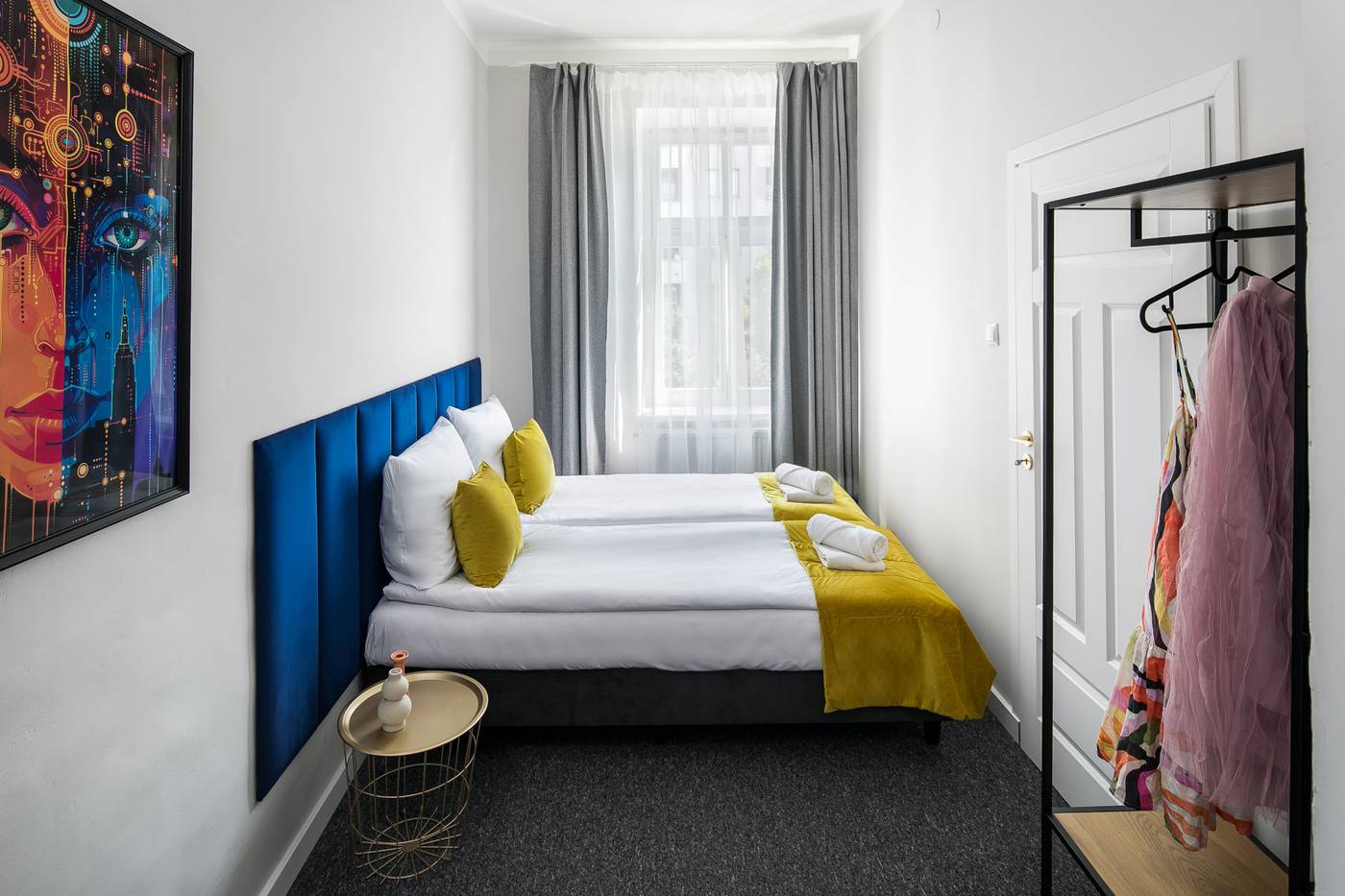 Green-Avenue-Apartments-Room-10