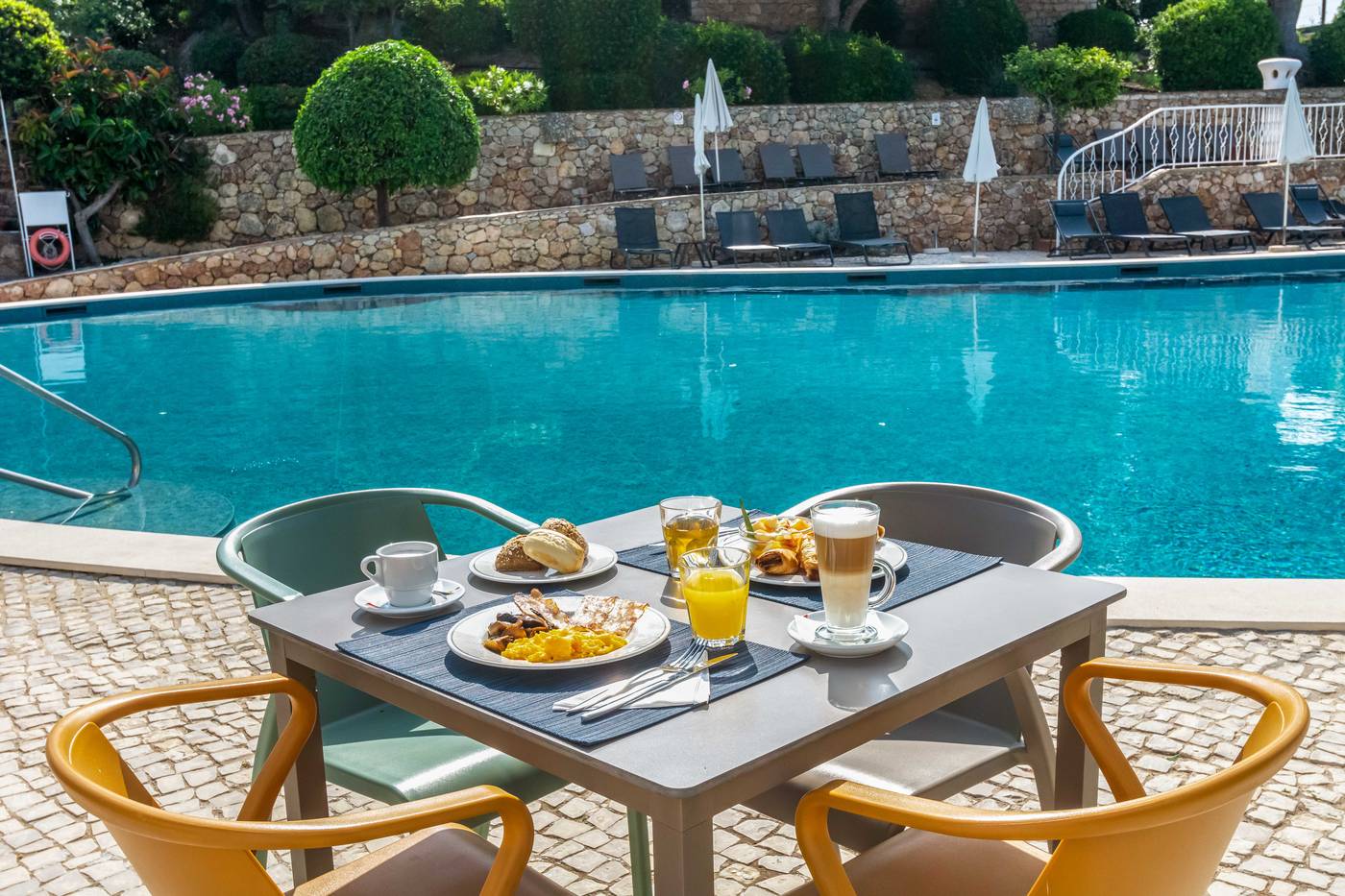 Quinta-Do-Paraiso-Restaurant-10