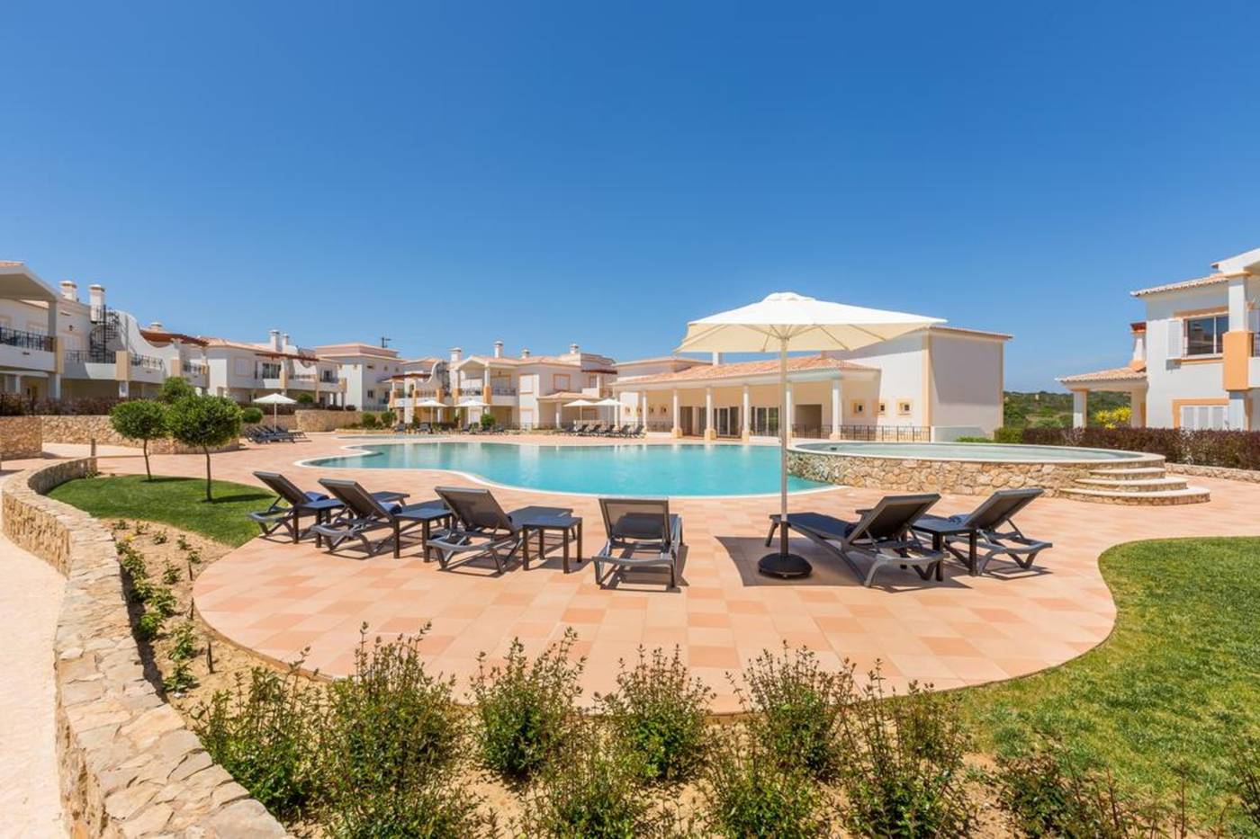 NAU-Salema-Beach-Village-Pool-6