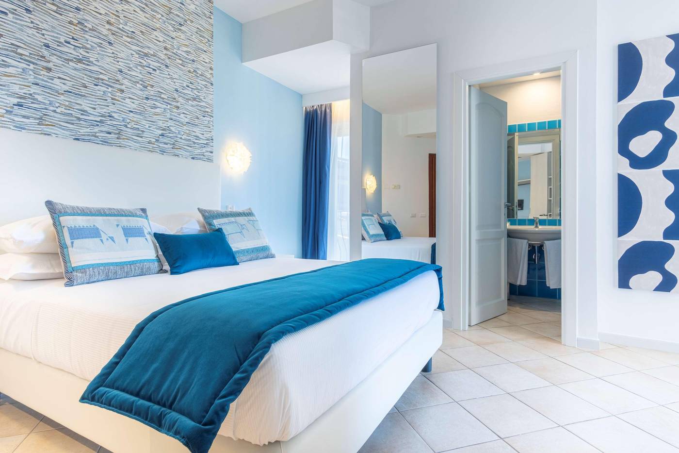 Best-Western-Hotel-Blumarea-Room-16