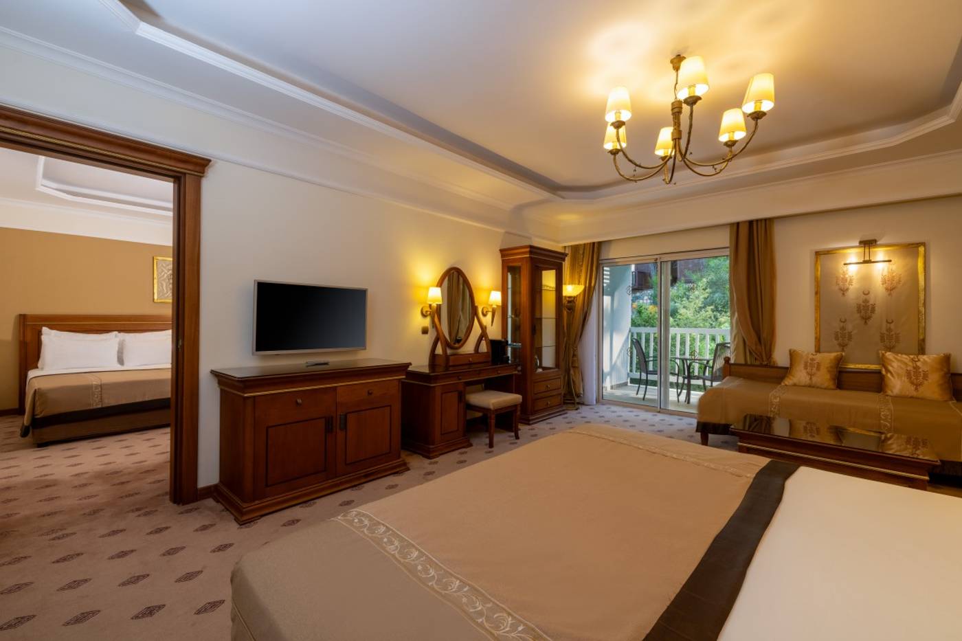 Nirvana-Dolce-Vita-Room-18