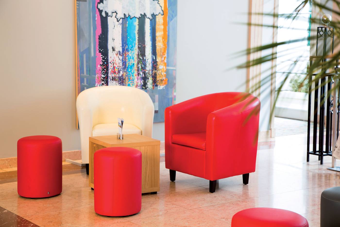 Hotel-Villa-Modigliani-Vacances-Bleues-Lobby-14