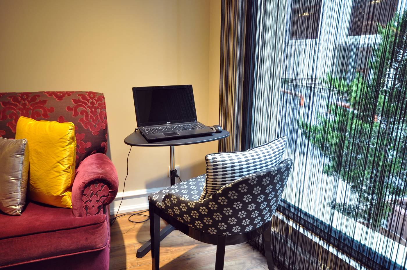 Neorion-Hotel-Lobby-6