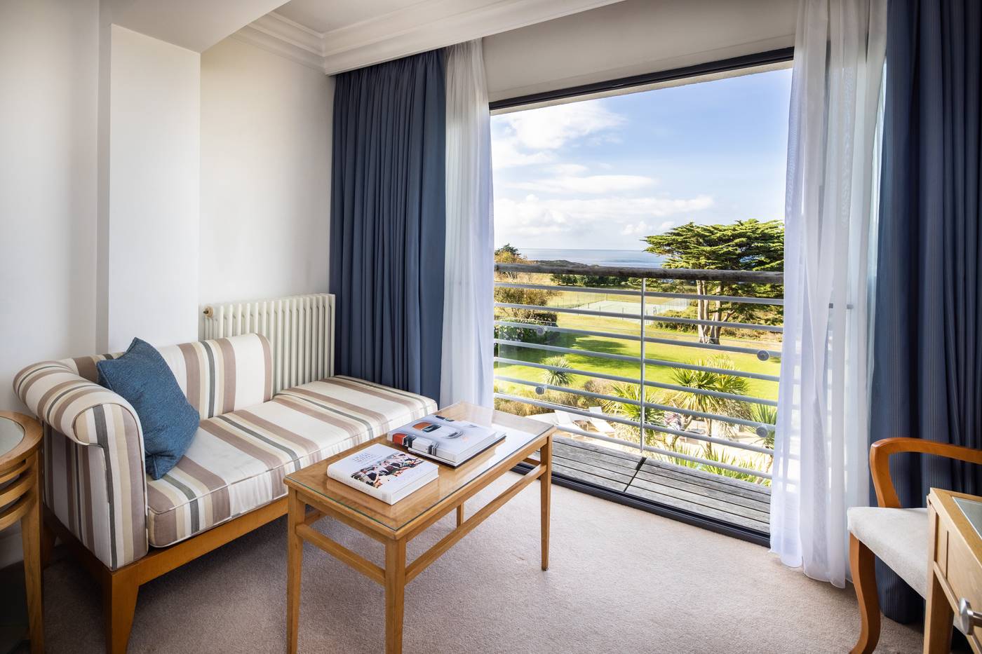 The-Atlantic-Hotel-Room-2