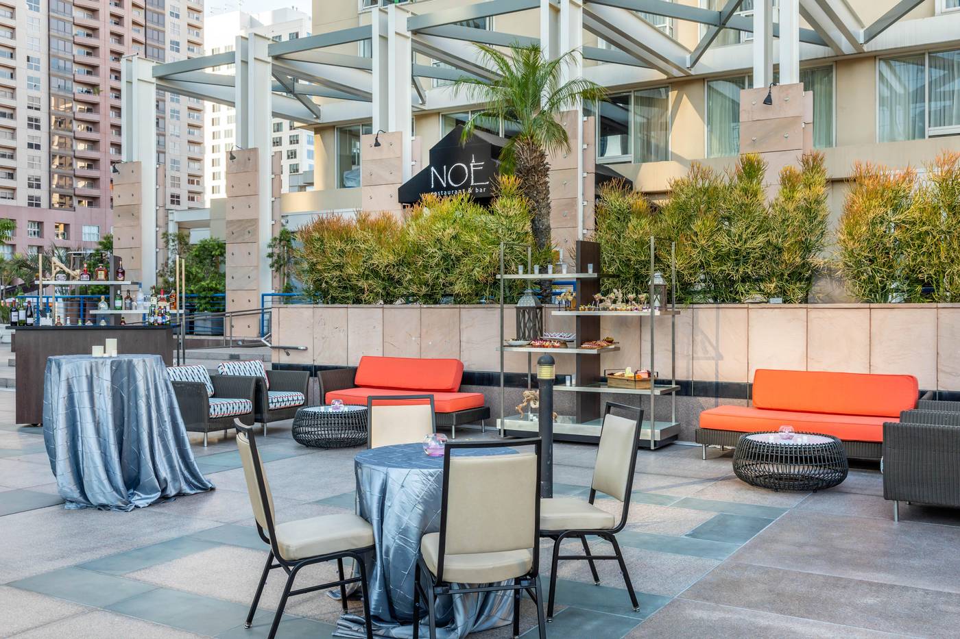 Omni-Los-Angeles-Hotel-at-California-Plaza-General-view-49