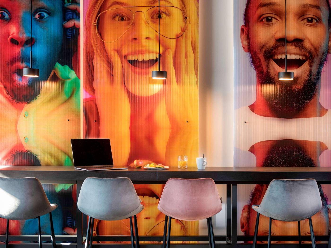 ibis-Styles-Berlin-Treptow-Restaurant-18