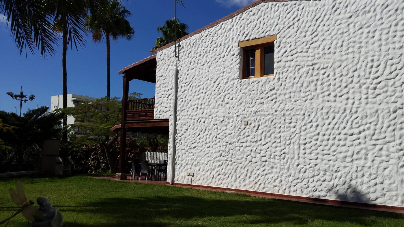 Bungalows-Betancuria-Room-11