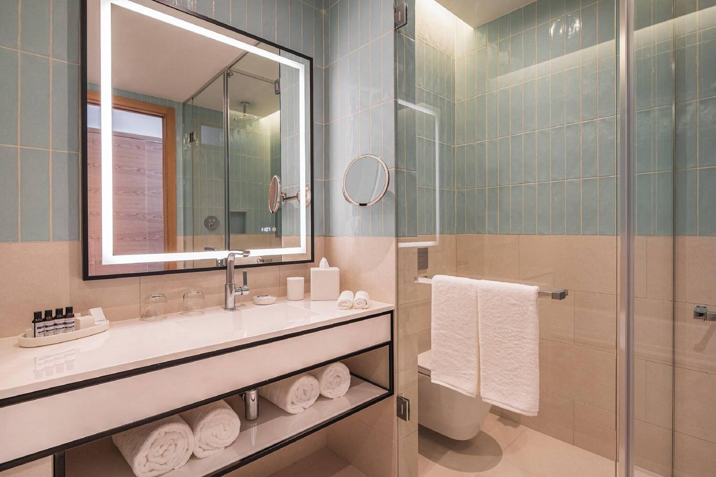 Hyatt-Regency-Lisbon-Room-47