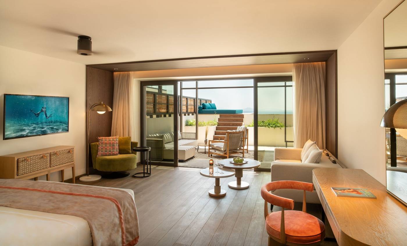 Summer-Palace-Room-13