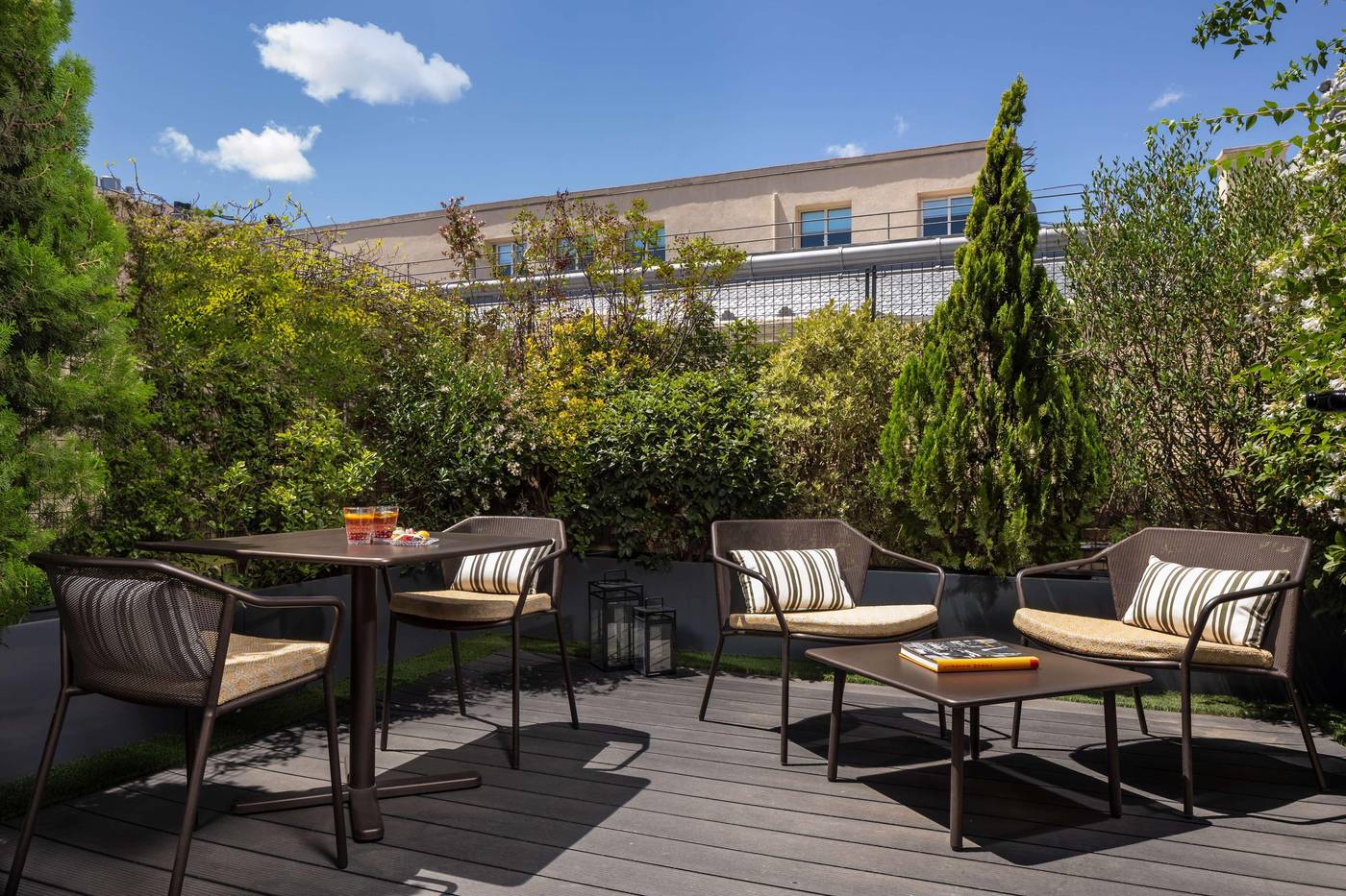 NH-Collection-Madrid-Paseo-del-Prado-Room-50