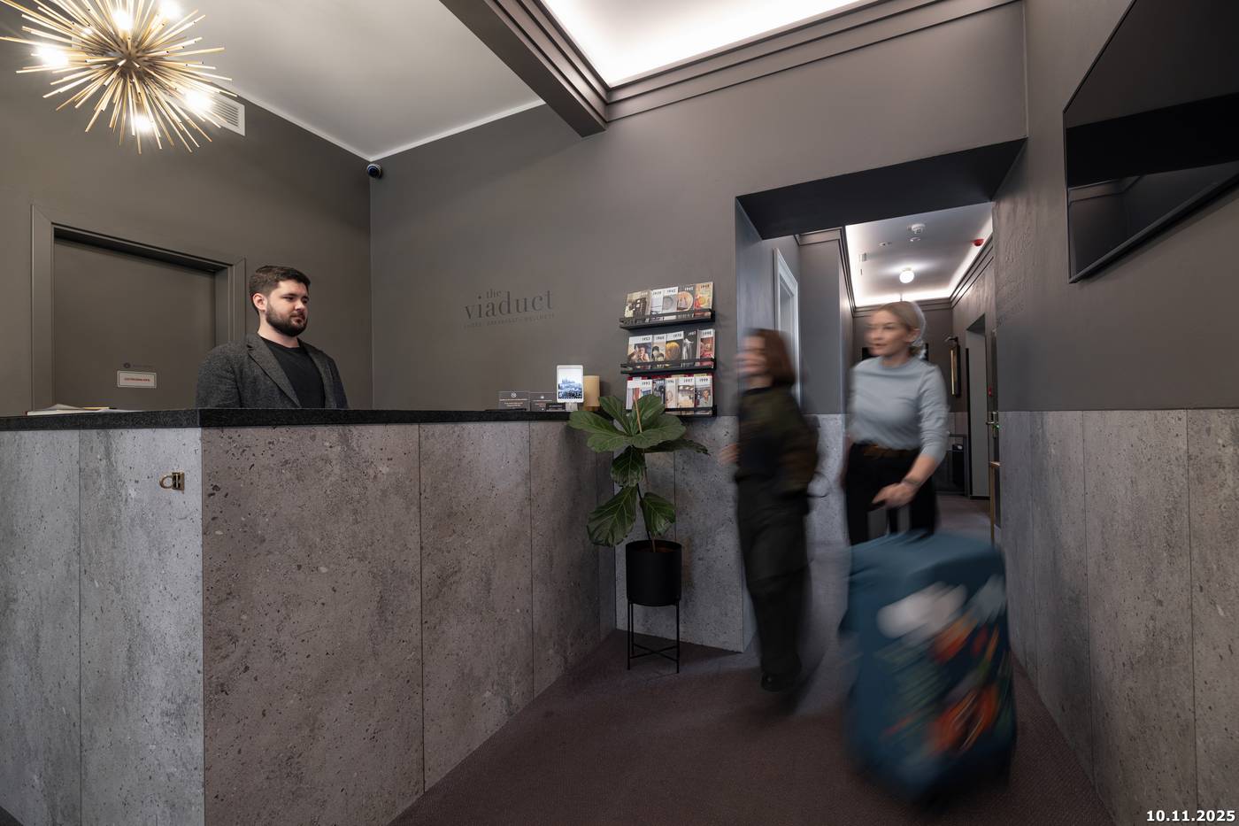 The-Viaduct---Suites---More-Lobby-12