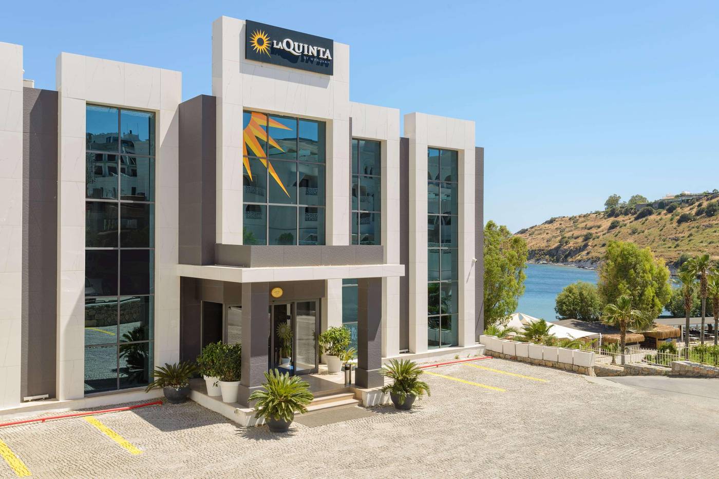 Hotel-Mavi-Kumsal-General-view-6
