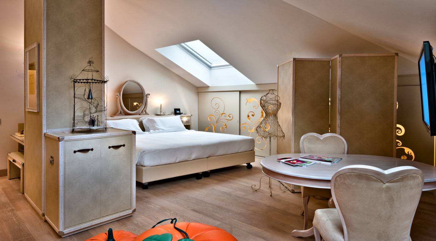 Chateau-Monfort-Room-2