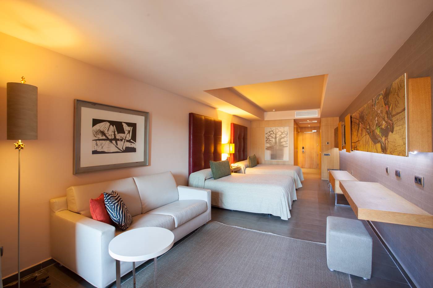 Lopesan-Baobab-Resort-Room-29