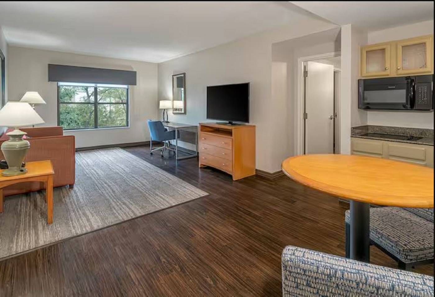Hampton Inn & Suites Elliston Place Nashville-United States-NASHVILLE-Room-6