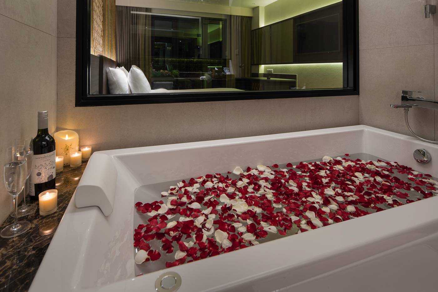 Chillax-Heritage-Hotel-Room-16