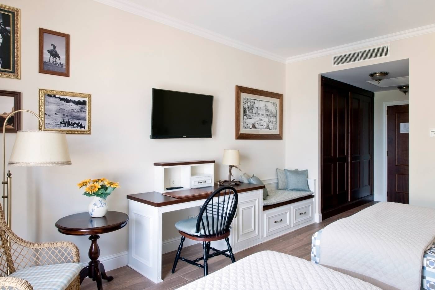 PortAventura-Hotel-Gold-River---Theme-Park-Room-24