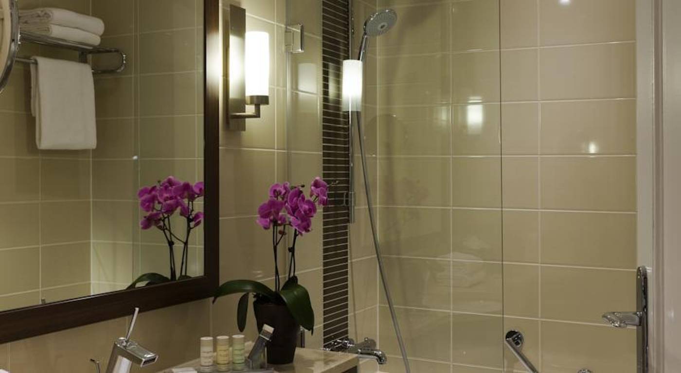 Marriott-Hotel-Paris-Opera-Ambassador-Room-50