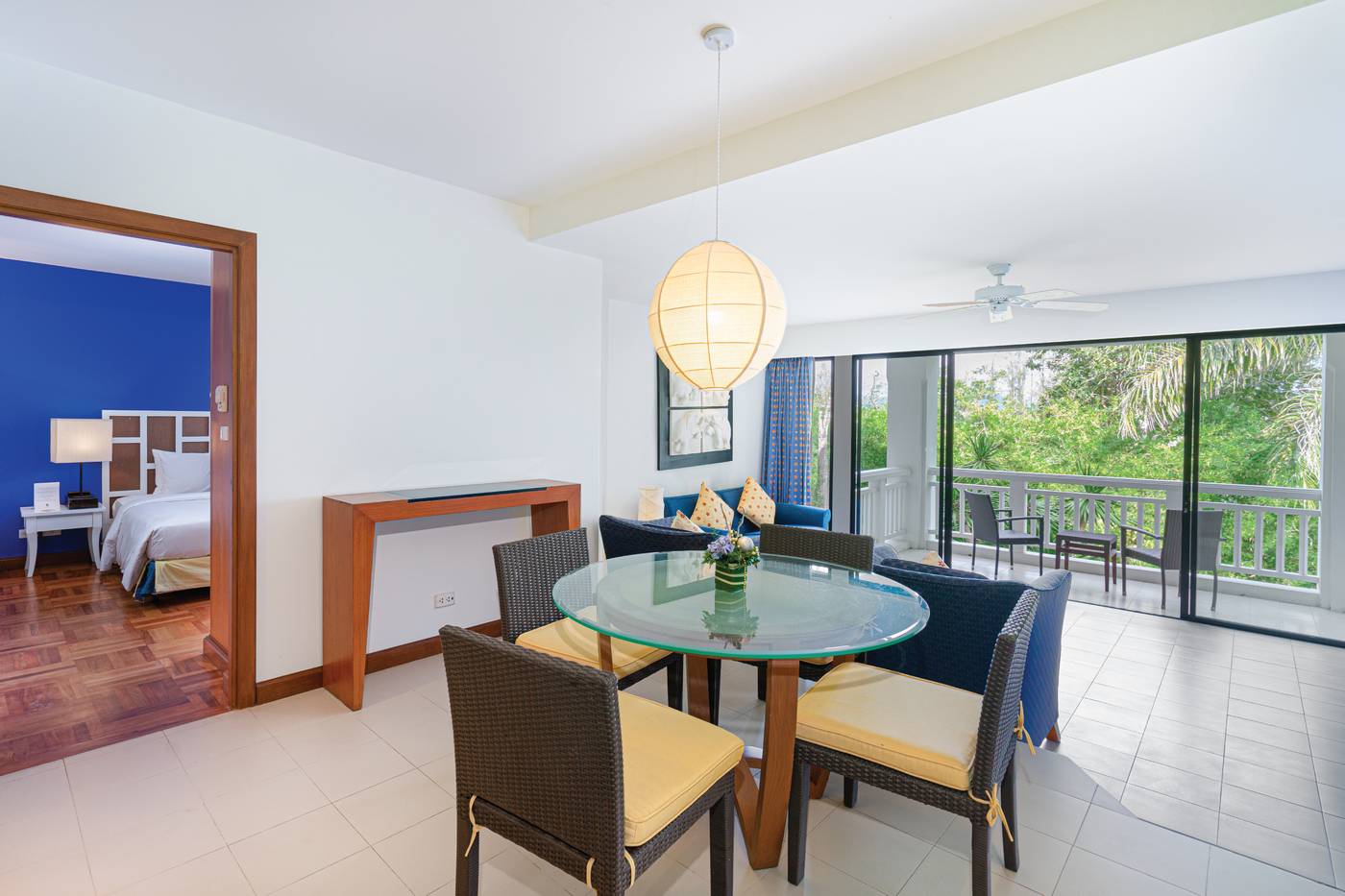 HOMM-Suites-Laguna---a-brand-of-Banyan-Group-Room-30