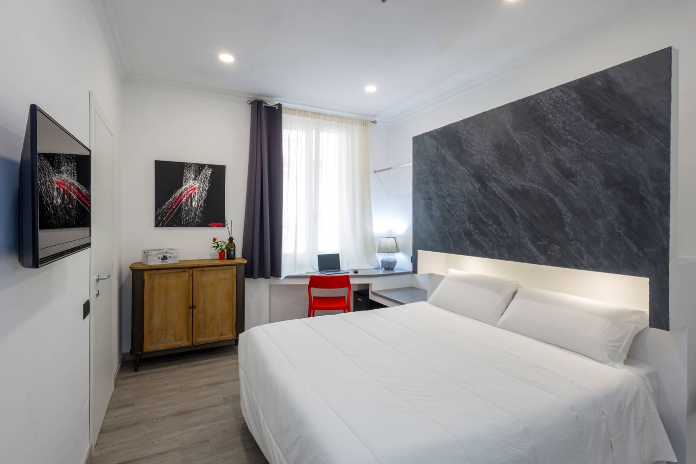 Crossroad-Hotel-Room-12