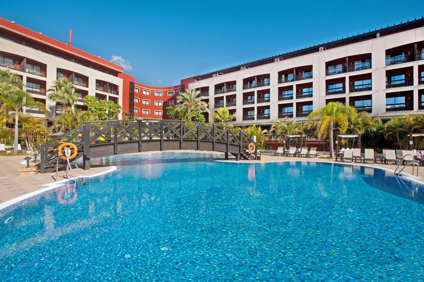 Barcelo-Marbella-Pool-4