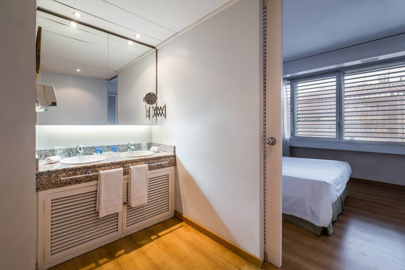 Aptos-Eurobuilding-2-Room-33